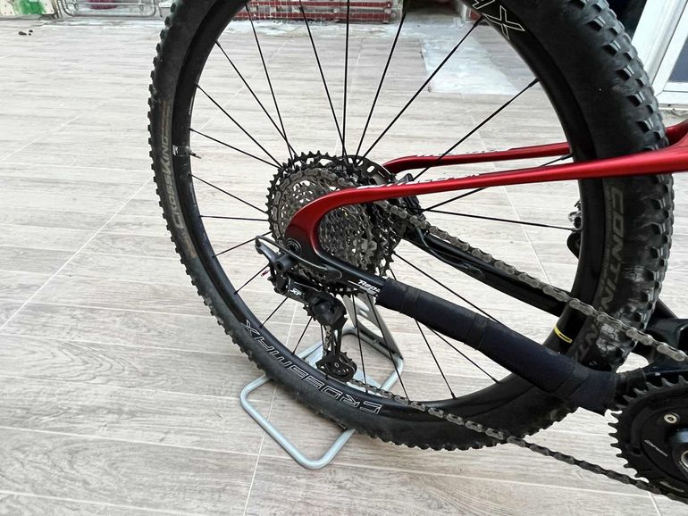 Used Bottecchia Gardena 2024 Mountainbike, Red — image 11 of 11