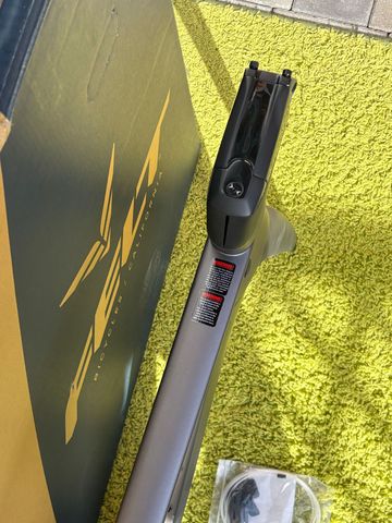 Gebrauchtes Felt AR Advanced 2024 Road & Gravel, Hellgrau — Bild 9 von 11