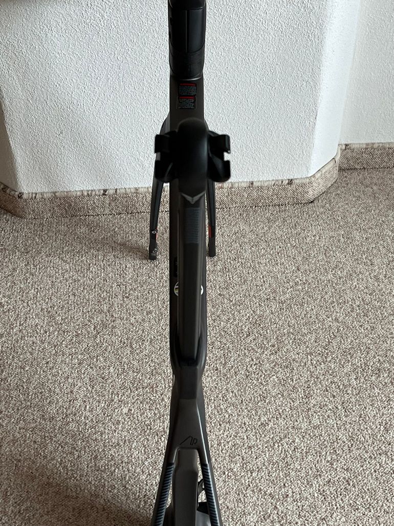 Used Felt AR Advanced 2024 Road & Gravel, Light Gray — image 5 of 9