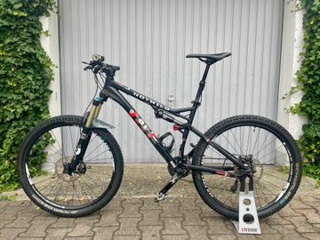 Used Rotwild R.Q1 2014 Mountainbike, Black — image 1 of 10
