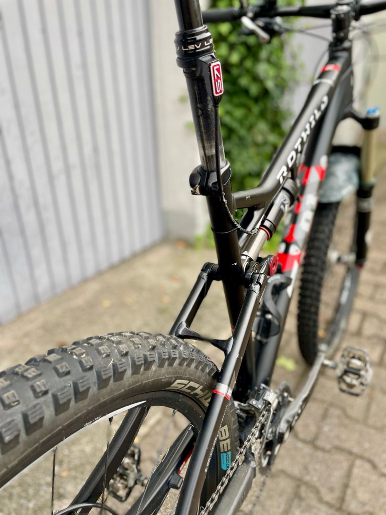 Used Rotwild R.Q1 2014 Mountainbike, Black — image 9 of 10