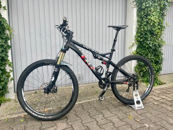 Used Rotwild R.Q1 2014 Mountainbike, Black — image 2 of 10