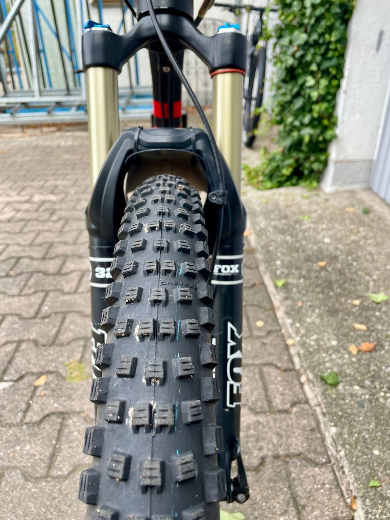 Used Rotwild R.Q1 2014 Mountainbike, Black — image 8 of 10