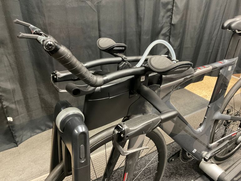 Used Felt IA Advanced 105 2023 2023 Road & Gravel, Light Gray — image 4 of 7