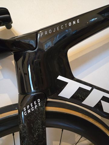 Used Trek Speed Concept SLR 9 2024 2024 Road & Gravel, Black — image 2 of 7