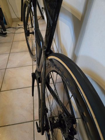 Used Trek Speed Concept SLR 9 2024 2024 Road & Gravel, Black — image 3 of 7