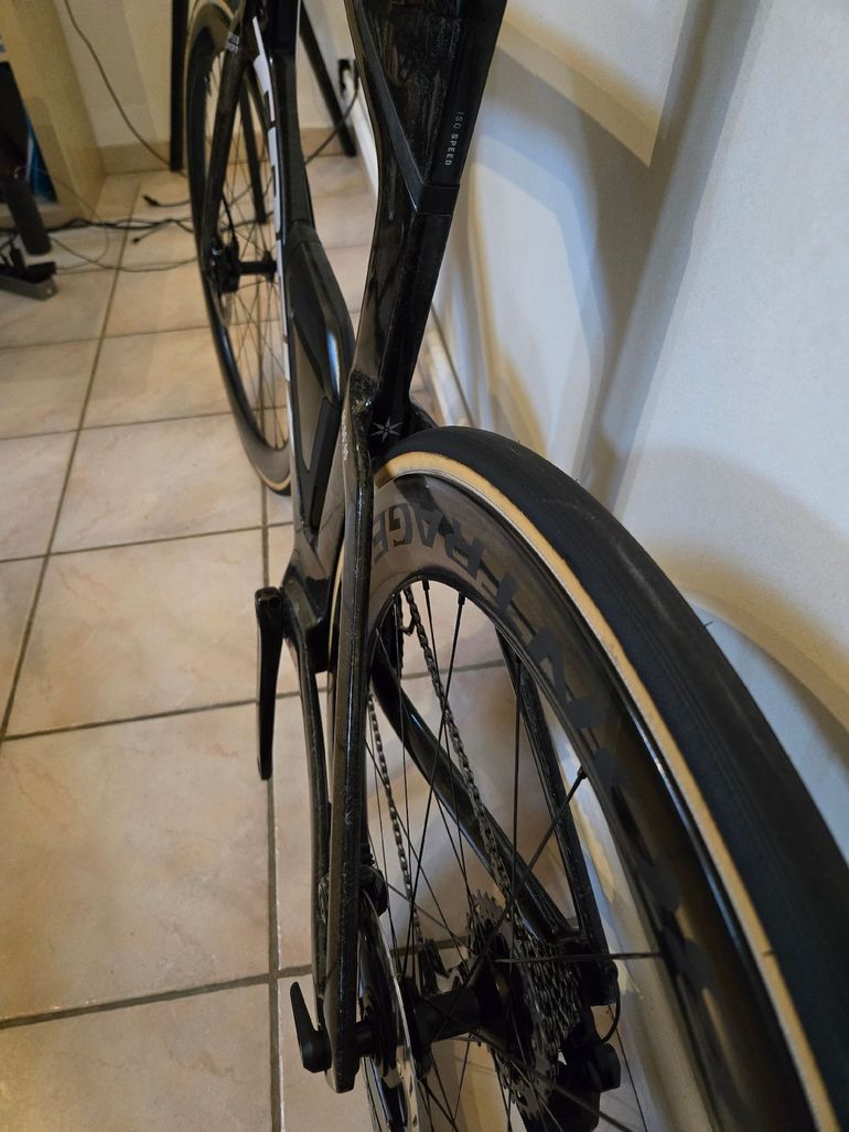 Used Trek Speed Concept SLR 9 2024 2024 Road & Gravel, Black — image 3 of 7