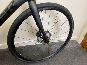 Used Trek Domane SL 6 Disc 2019 2019 Road & Gravel, Black — image 7 of 12
