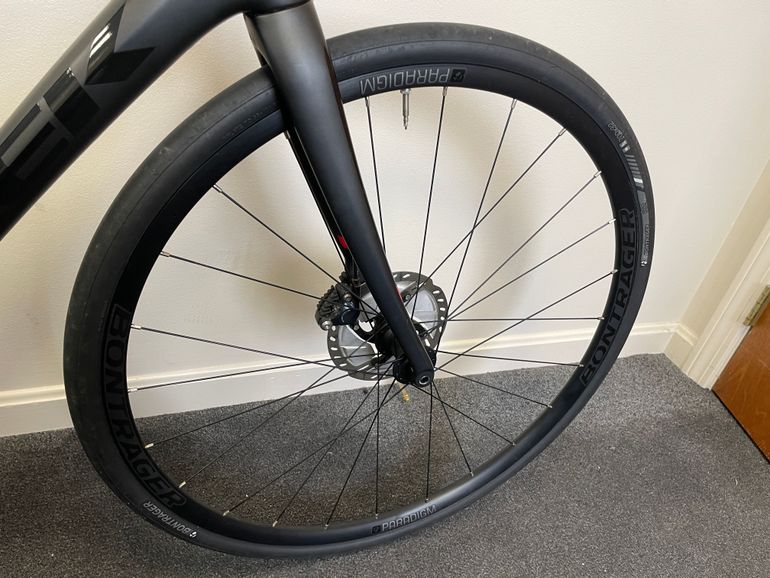 Used Trek Domane SL 6 Disc 2019 2019 Road & Gravel, Black — image 7 of 12
