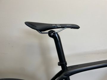 Used Trek Domane SL 6 Disc 2019 2019 Road & Gravel, Black — image 9 of 12