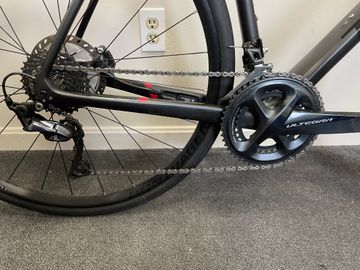 Used Trek Domane SL 6 Disc 2019 2019 Road & Gravel, Black — image 8 of 12