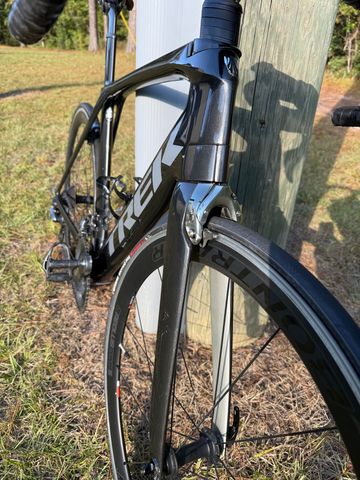 Used Trek Madone SL 6 2019 2019 Road & Gravel, Black — image 7 of 8