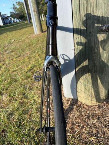 Used Trek Madone SL 6 2019 2019 Road & Gravel, Black — image 8 of 8