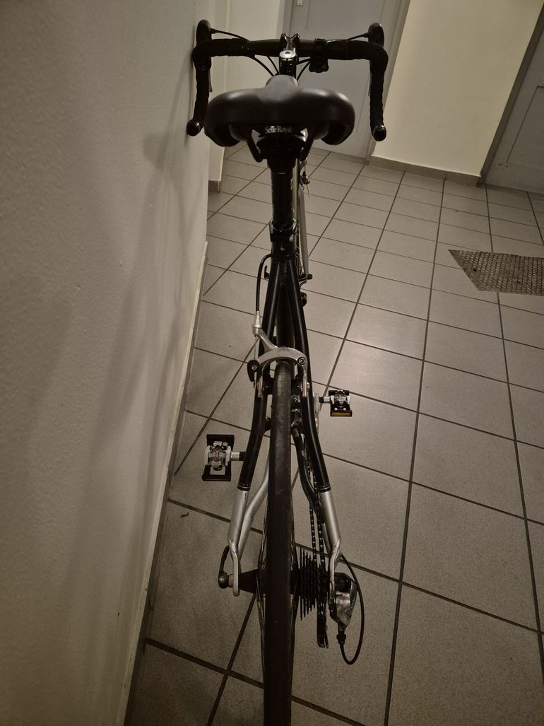 Used Focus Revolution 2018 Road & Gravel, Black — image 3 of 8
