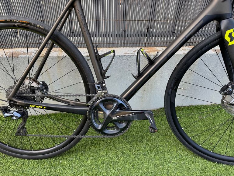 Used Scott Addict 10 disc 2019 2019 Road & Gravel, Black — image 7 of 8