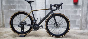 Used Cervélo R5 Force eTap AXS 2024 2024 Road & Gravel, Green — image 13 of 15