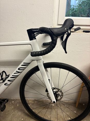 Used Canyon Ultimate Shimano 105 2026 Road & Gravel, White — image 7 of 7