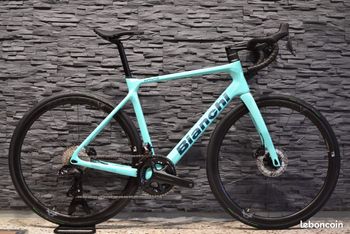 Used Bianchi Infinito 2025 Road & Gravel