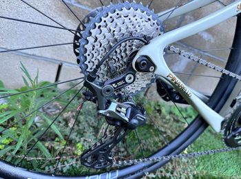 Used Pinarello Grevil GRX 2021 Road & Gravel, White — image 3 of 4