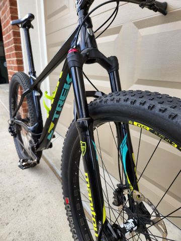 Used Trek Stache 9 2016 2016 Mountainbike, Black, 29 — image 12 of 18