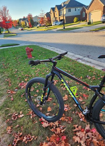 Used Trek Stache 9 2016 2016 Mountainbike, Black, 29 — image 18 of 18