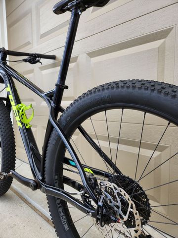 Used Trek Stache 9 2016 2016 Mountainbike, Black, 29 — image 15 of 18