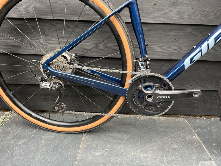 Used Giant Revolt, Advanced 0 2022 2022 Road & Gravel, Blue — image 3 of 5