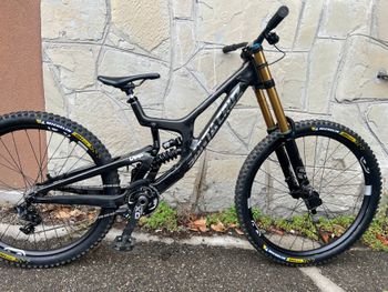 Used Santa Cruz V10 X01 MX / Carbon CC 2023 2023 MTB