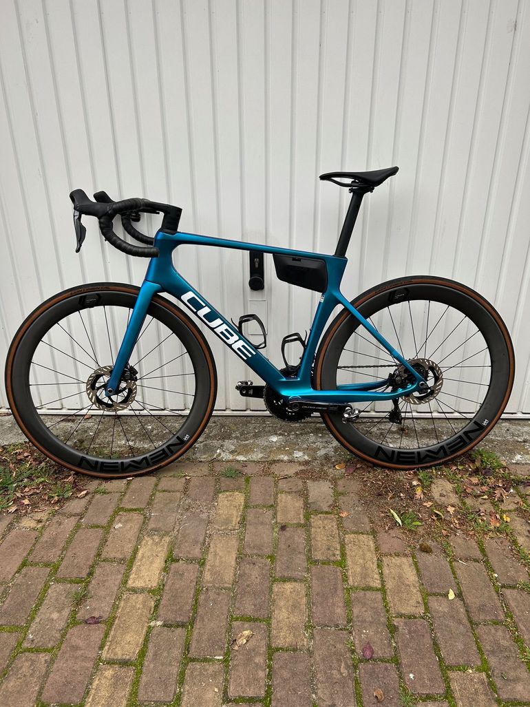 Used CUBE AGREE C:62, SLT 2025 2025 Road & Gravel, Blue — image 3 of 9