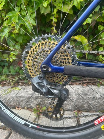 Used Specialized Epic HT 2022 Mountainbike, Blue — image 2 of 5