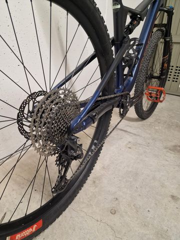 Used Orbea OIZ H30 2023 2023 Mountainbike, Blue, 29 — image 5 of 7