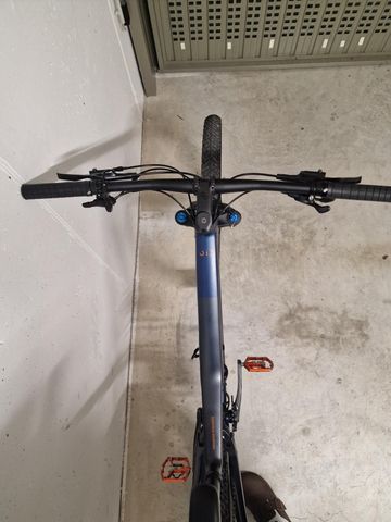 Used Orbea OIZ H30 2023 2023 Mountainbike, Blue, 29 — image 6 of 7