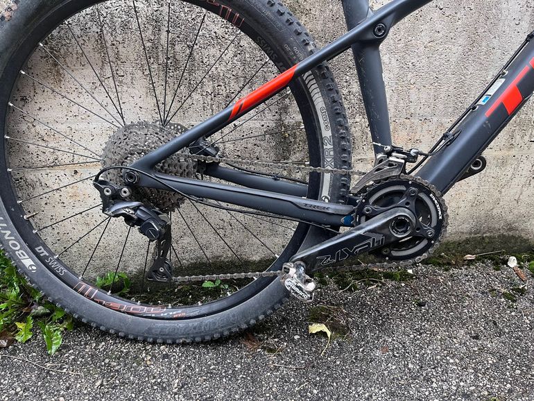 Used Trek Procaliber 9.7 2018 2018 Mountainbike, Orange, 27.5, 29 — image 3 of 3