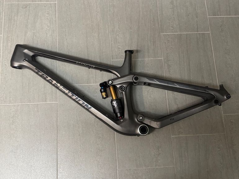 Used Transition Sentinel Carbon GX 2022 Frameset 2022 Mountainbike, Light Gray, 29 — image 2 of 6