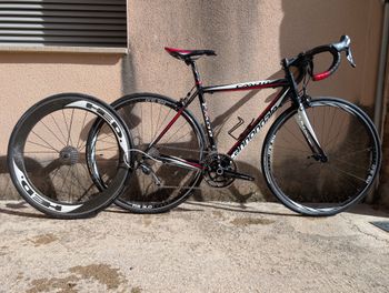 Used Cannondale CAAD8 105 2015 Road & Gravel