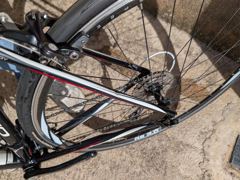 Used Cannondale CAAD8 105 2015 Road & Gravel, Black — image 4 of 9