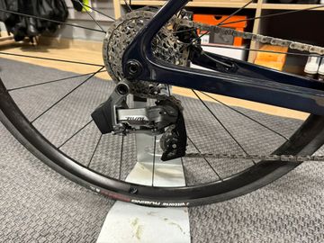 Použité Orbea ORCA M31eLTD 2023 2023 Road & Gravel — obrázek 5 z 6
