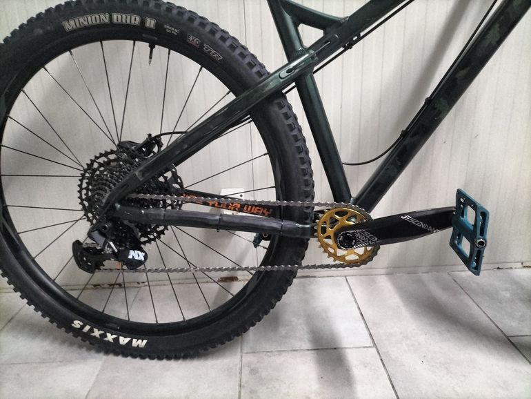 Used Dartmoor Primal 2023 Mountainbike, Green — image 2 of 4