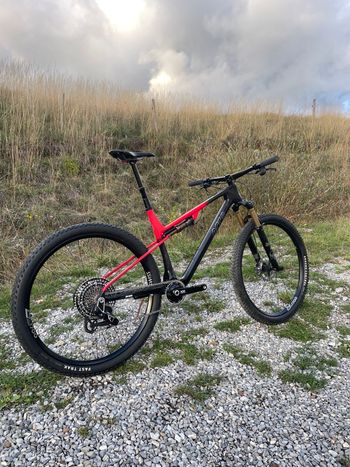 Used ARC 8 Evolve FS 2023 Mountainbike — image 4 of 4