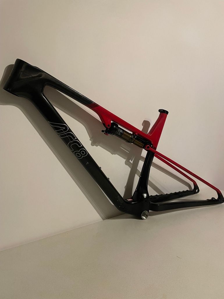 Used ARC 8 Evolve FS 2023 Mountainbike, Red — image 3 of 3