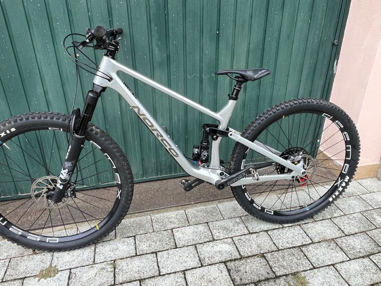 Used Norco Optic C3 2022 2022 Mountainbike, Light Gray, 29 — image 2 of 3