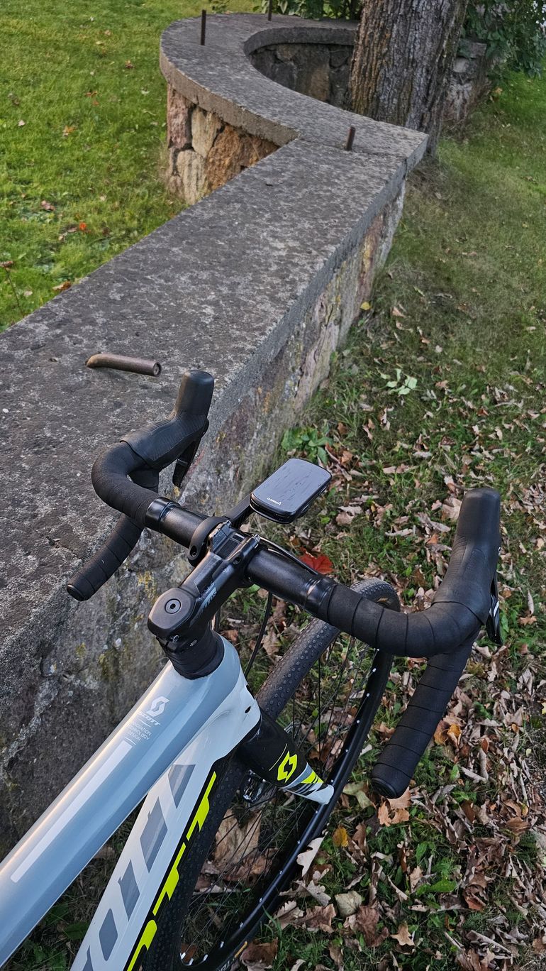 Used Scott Addict CX RC 2018 Road & Gravel, Light Gray — image 3 of 3