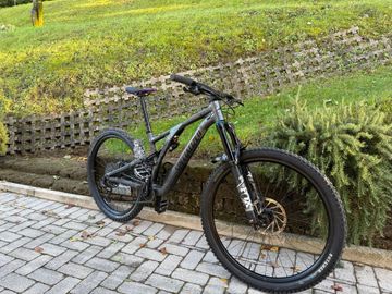 Used Specialized Stumpjumper Comp Alloy 2023 2023 Mountainbike, Light Gray, 29 — image 1 of 11