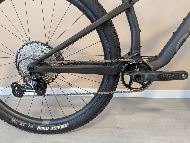 Used Orbea OIZ M PRO TR 2022 2022 Mountainbike, Black, 29 — image 3 of 8