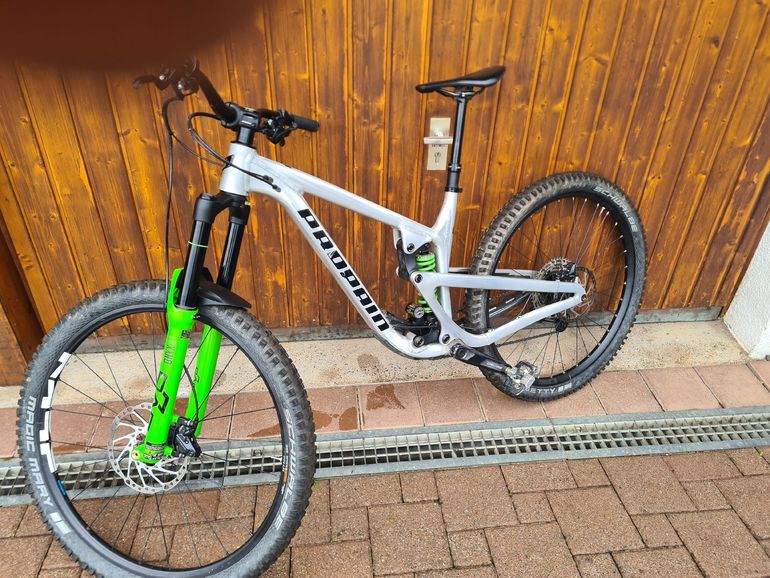 Used Propain Spindrift Shimano Deore 2022 Mountainbike, Light Gray, 29 — image 2 of 11