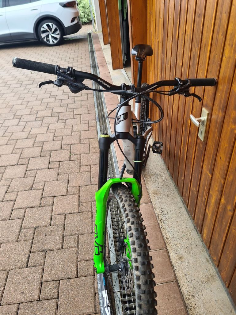 Used Propain Spindrift Shimano Deore 2022 Mountainbike, Light Gray, 29 — image 4 of 11