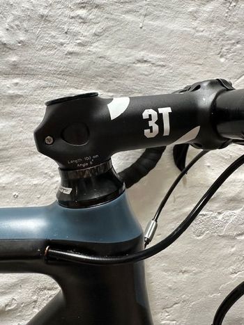 Used Reven Road 2016 Road & Gravel — image 7 of 8