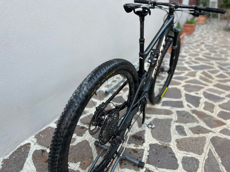 Used Giant Anthem Advanced, Pro 29 1 2021 2021 Mountainbike, Black, 29 — image 3 of 3