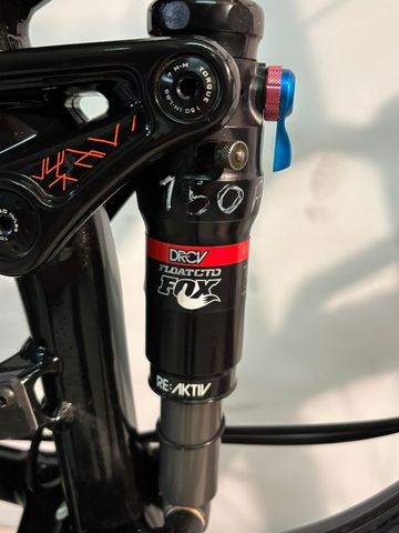 Použité Trek Fuel EX 9 27.5 2015 2015 Mountainbike — obrázek 15 z 17