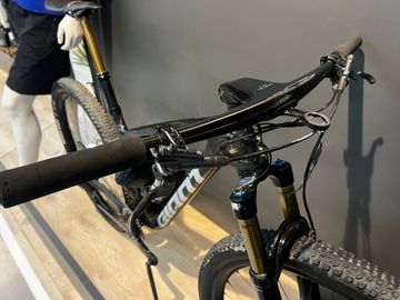 Used Giant Anthem Sram Eagle Transmission XX SL 2022 Mountainbike, Black — image 2 of 7